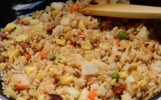 Японские блюда из риса. Рецепт онигири из яиц, мяса, курицы, рыбы, тунца в домашних условиях