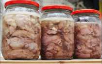 Тушенка в домашних условиях – пошаговое приготовления в кастрюле или духовке на зиму в банках