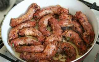 Куриные шейки – 8 рецептов на сковороде, в духовке, тушеные